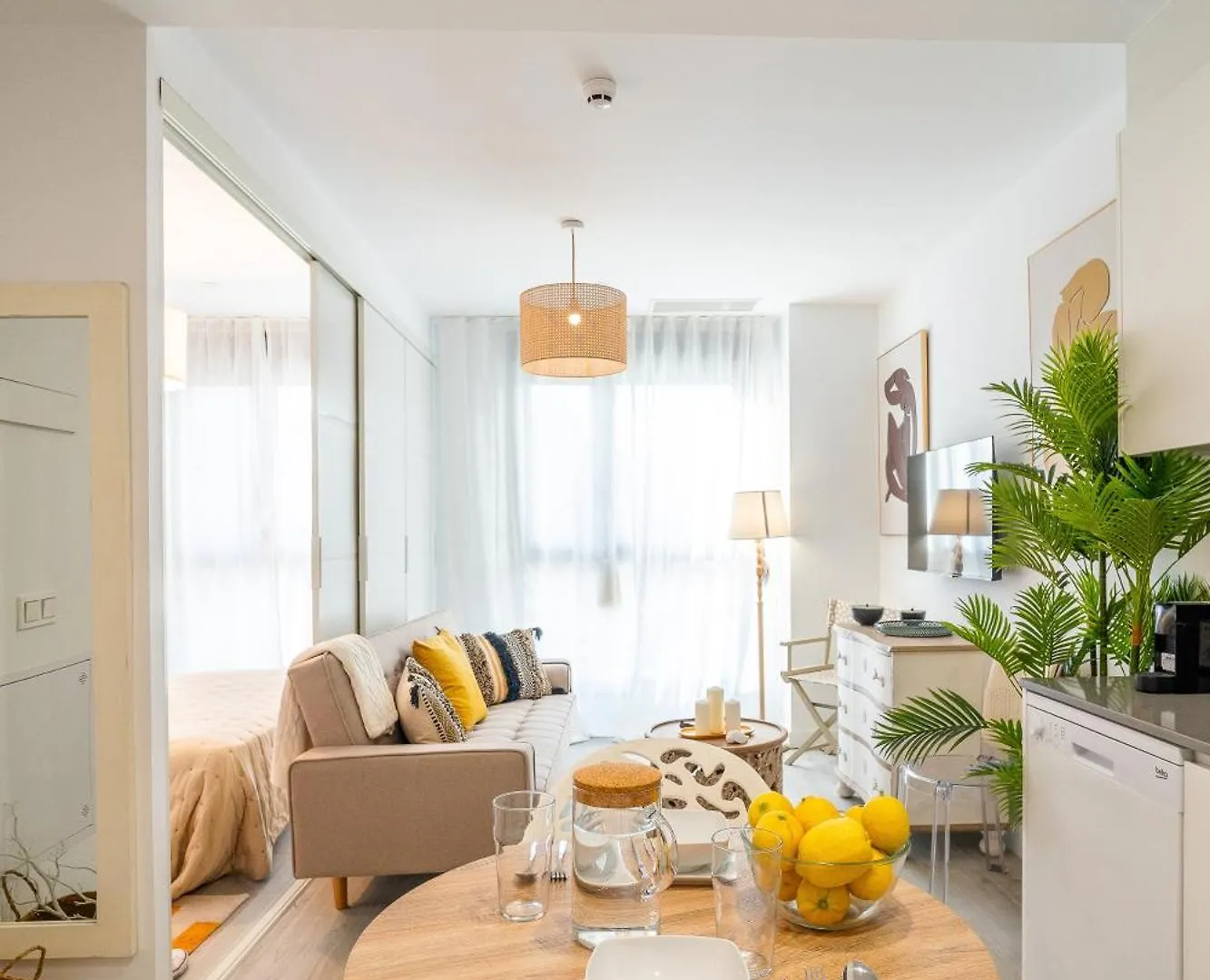 Malaga Tower Apartment