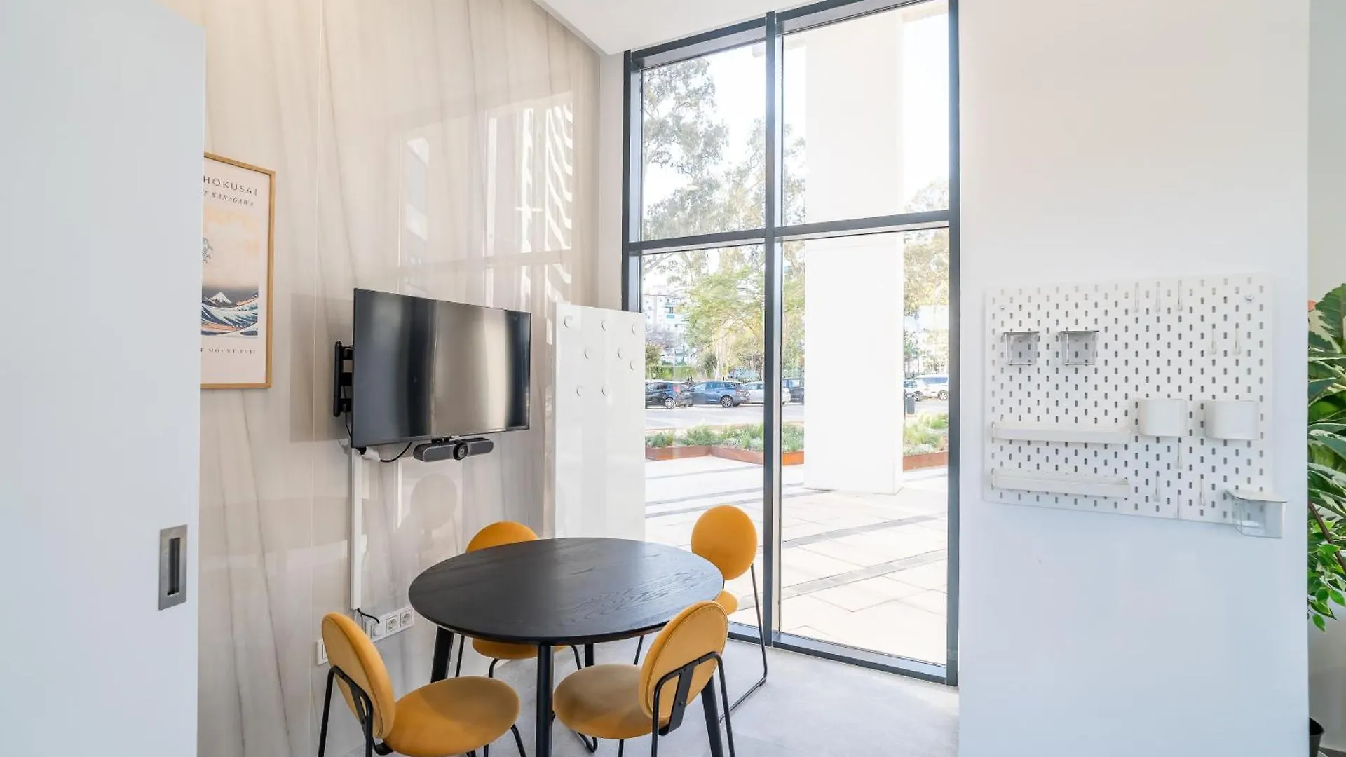 Malaga Tower Apartment