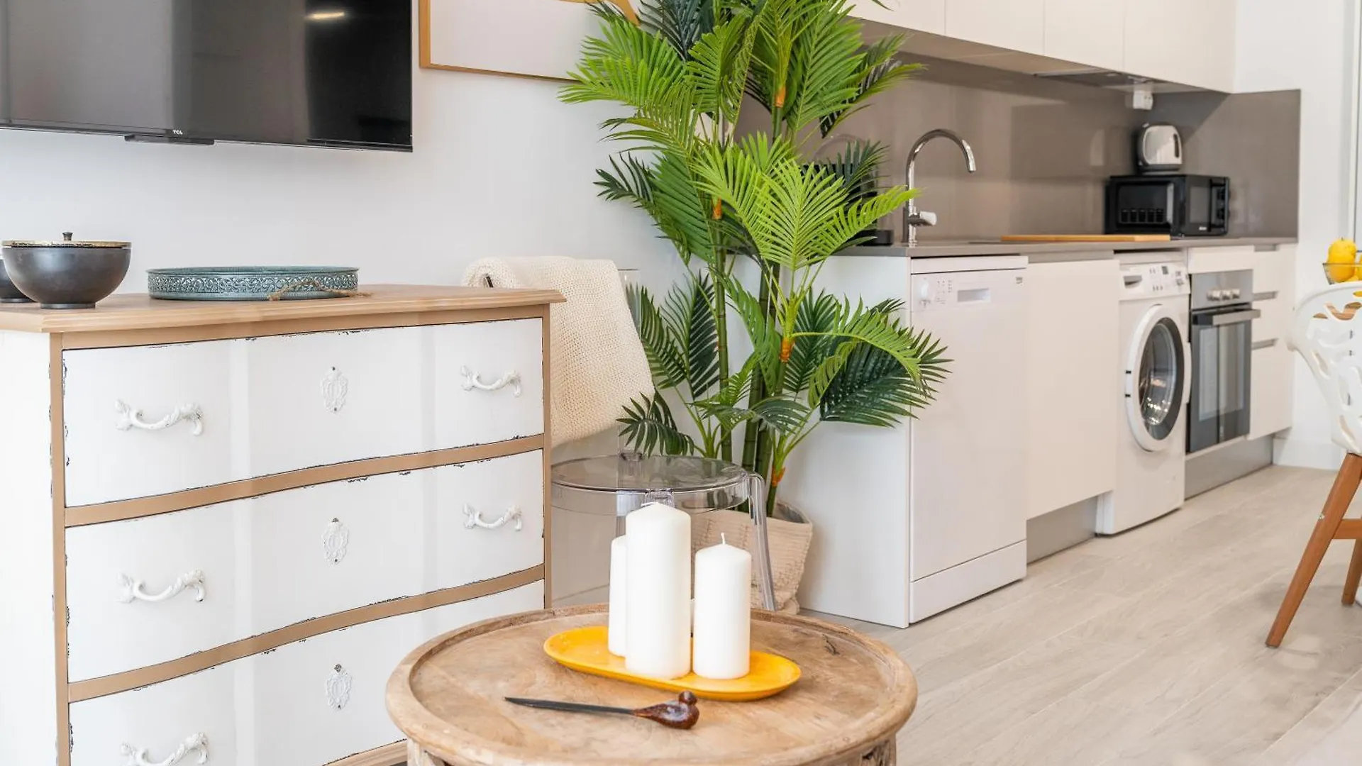 Malaga Tower Apartment